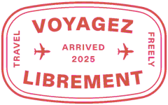 Passport-stamp sticker reading Voyagez librement, travel freely, arrived 2025.
